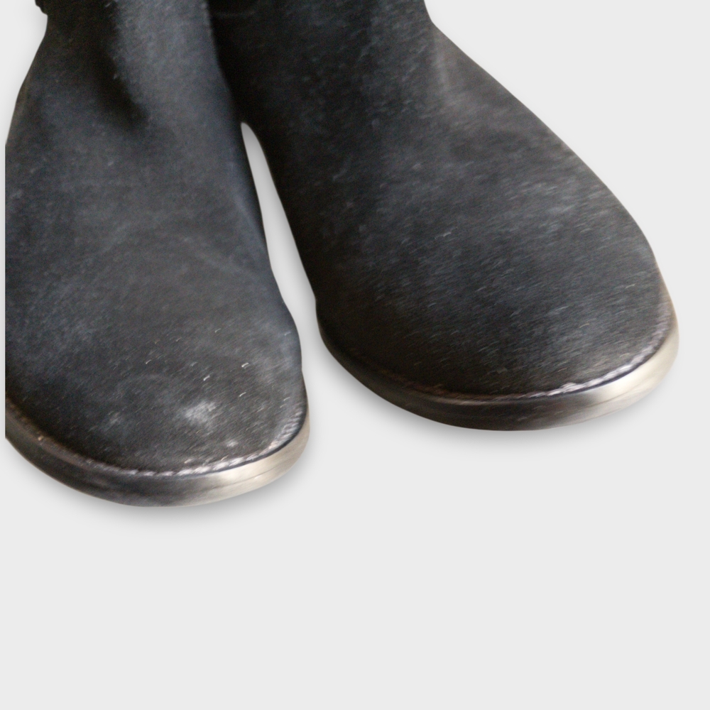 Aquatalia Black Suede Heeled Boots Women's Size 11 - Picture 6 of 10